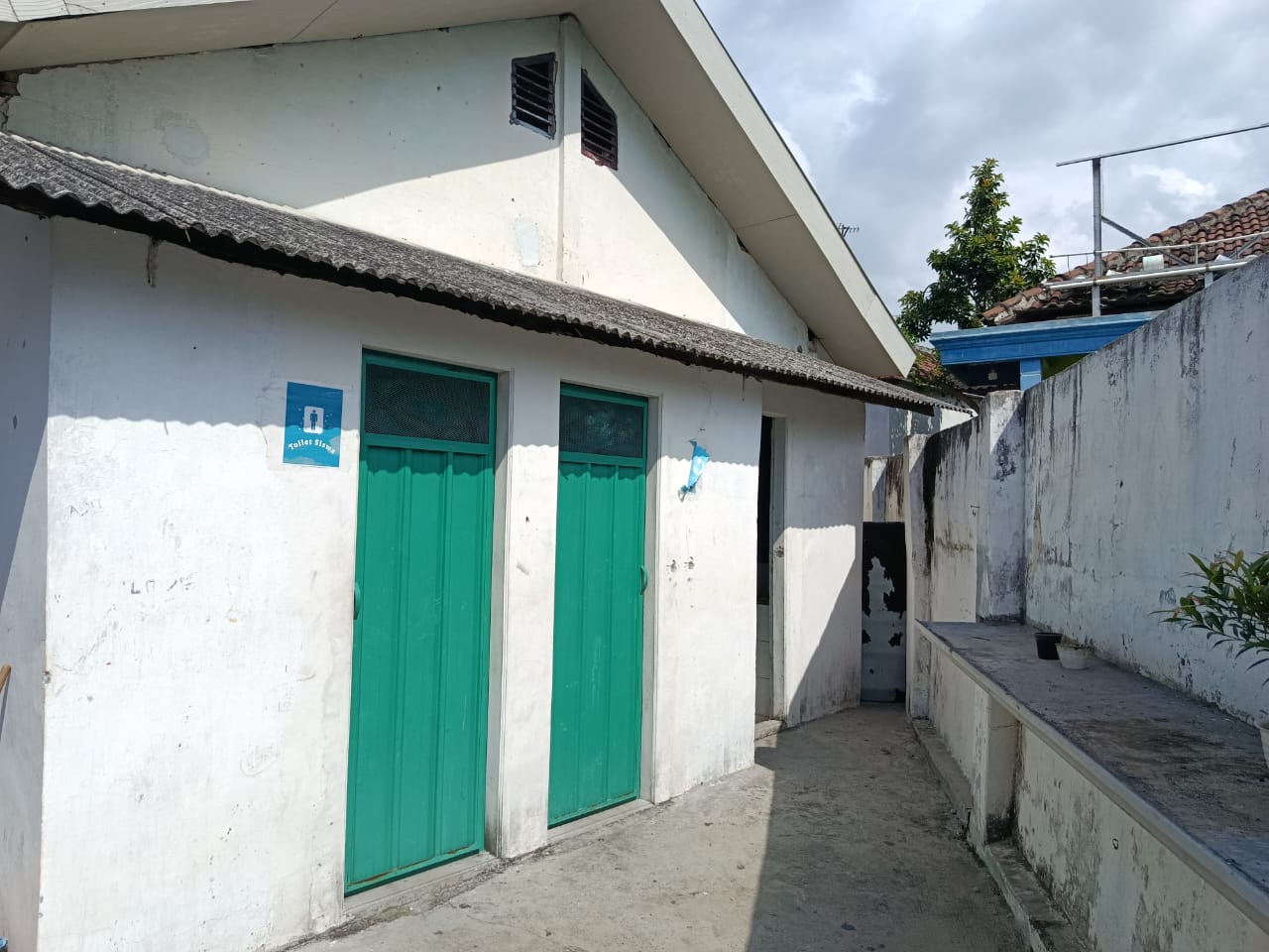 Kamar Mandi & Toilet